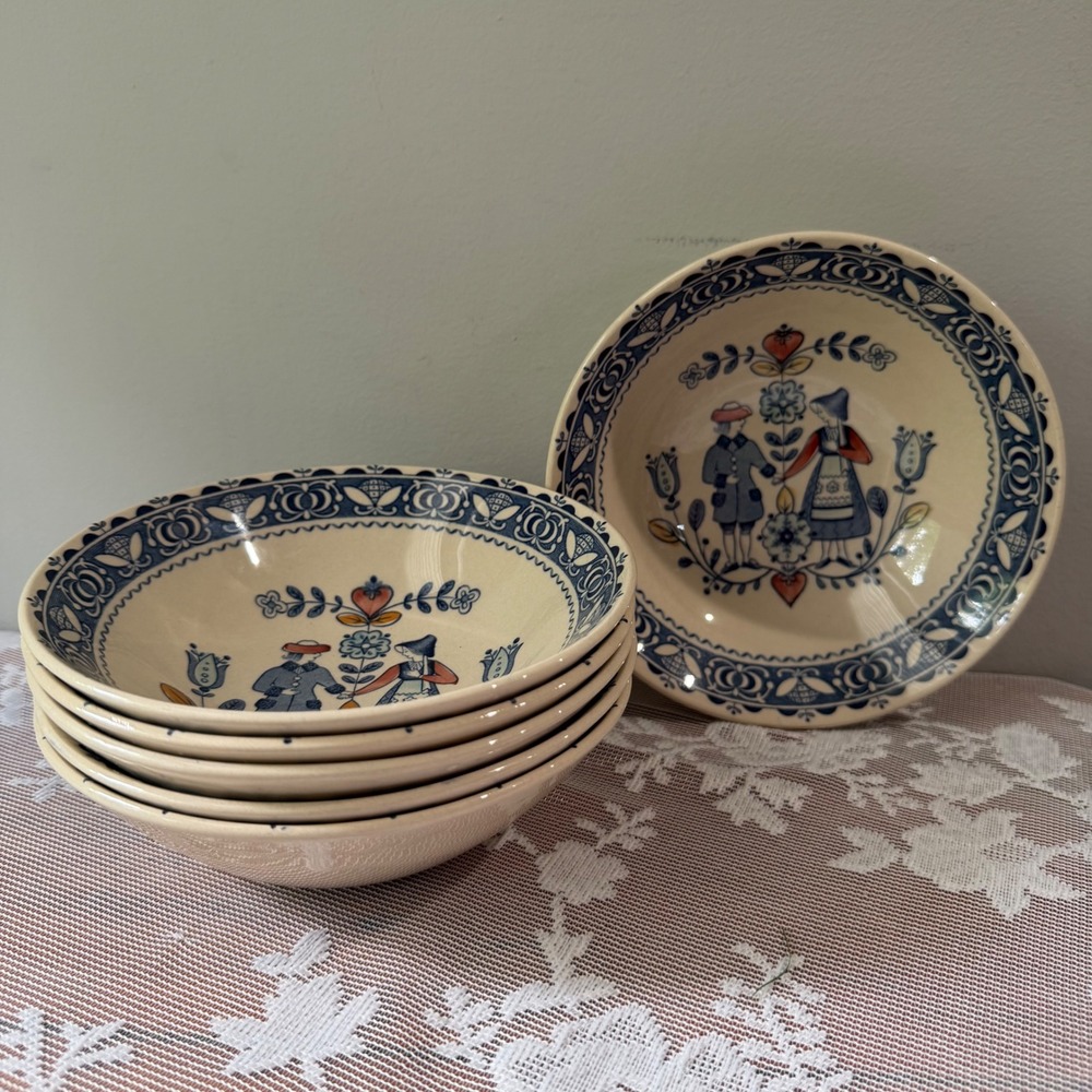 Johnson Brothers Bowls Set of 6 Cream Blue Hearts & Flowers Folk Art Excellent
